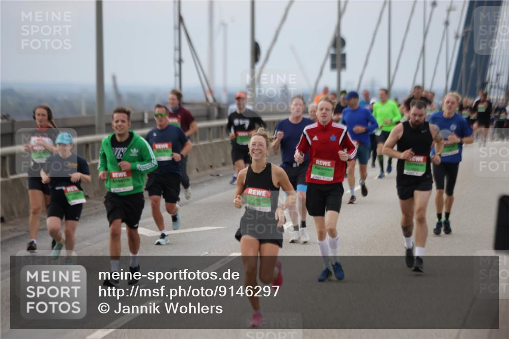 03.10.2025 - Köhlbrandbrückenlauf Jannik Wohlers http://msf.ph/oto/9146297 03.10.2025 15:48:46 Position 1 9739, 8921 meine-sportfotos.de