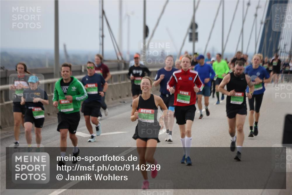 03.10.2025 - Köhlbrandbrückenlauf Jannik Wohlers http://msf.ph/oto/9146299 03.10.2025 15:48:46 Position 1 9739, 8921 meine-sportfotos.de