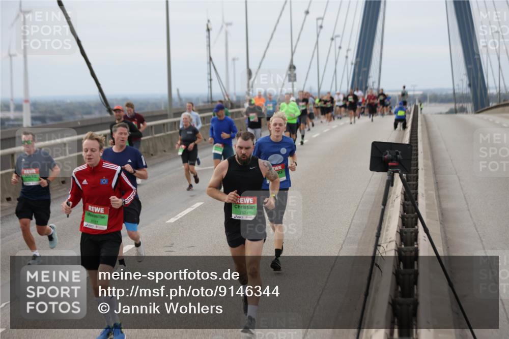 03.10.2025 - Köhlbrandbrückenlauf Jannik Wohlers http://msf.ph/oto/9146344 03.10.2025 15:48:51 Position 1 8921, 7624 meine-sportfotos.de