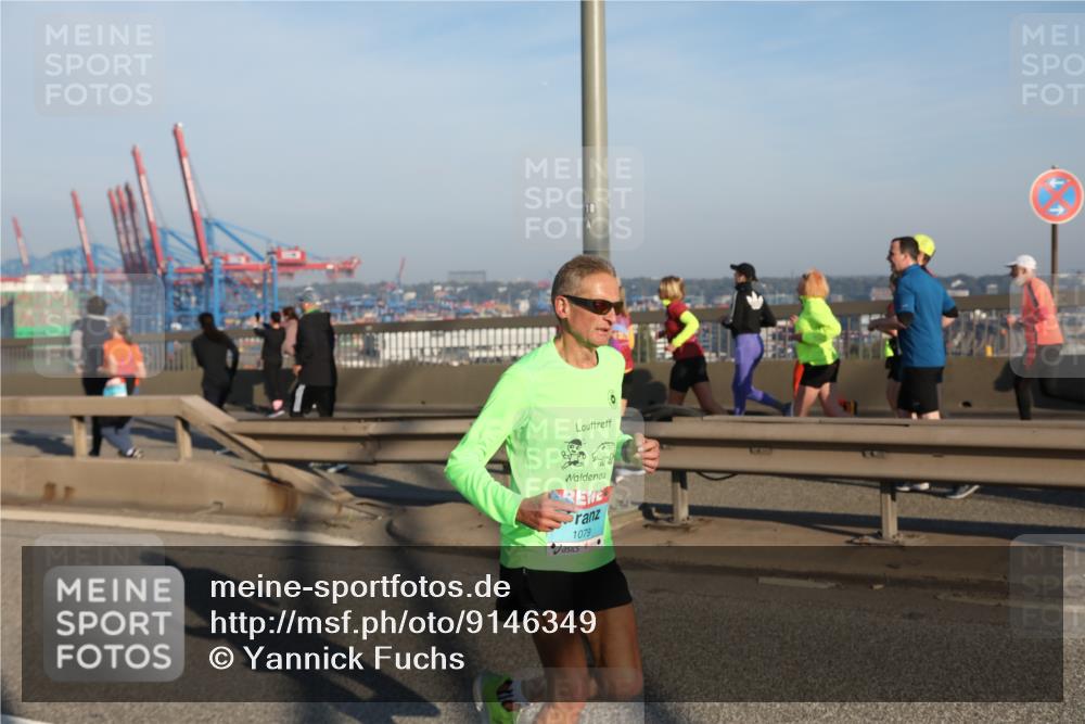 03.10.2025 - Köhlbrandbrückenlauf Yannick Fuchs http://msf.ph/oto/9146349 03.10.2025 08:36:15 Position 2 0, 1079 meine-sportfotos.de