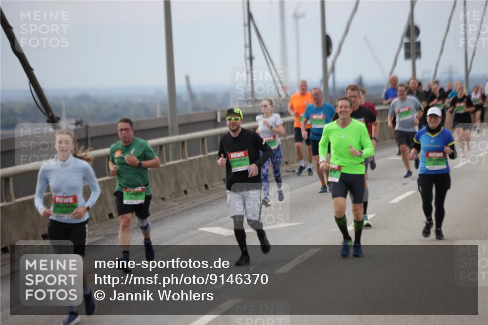 03.10.2025 - Köhlbrandbrückenlauf Jannik Wohlers http://msf.ph/oto/9146370 03.10.2025 15:48:55 Position 1 9624 meine-sportfotos.de