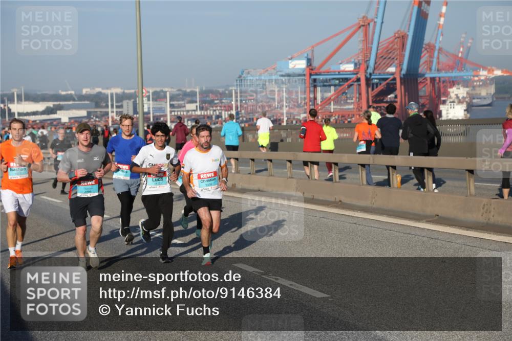 03.10.2025 - Köhlbrandbrückenlauf Yannick Fuchs http://msf.ph/oto/9146384 03.10.2025 08:36:19 Position 2 1423, 1112 meine-sportfotos.de