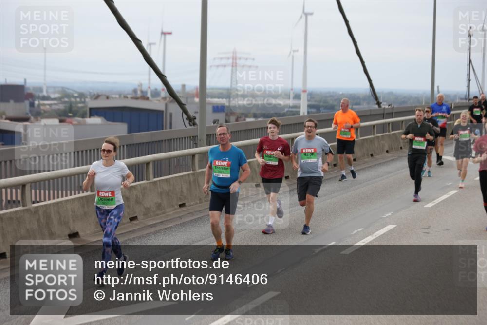 03.10.2025 - Köhlbrandbrückenlauf Jannik Wohlers http://msf.ph/oto/9146406 03.10.2025 15:49:05 Position 1  meine-sportfotos.de