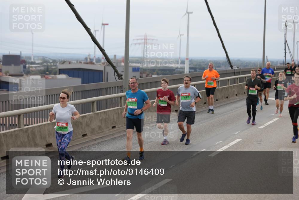 03.10.2025 - Köhlbrandbrückenlauf Jannik Wohlers http://msf.ph/oto/9146409 03.10.2025 15:49:05 Position 1 7177, 7621 meine-sportfotos.de
