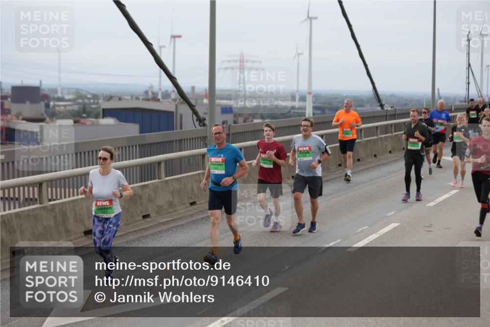 03.10.2025 - Köhlbrandbrückenlauf Jannik Wohlers http://msf.ph/oto/9146410 03.10.2025 15:49:05 Position 1 7621 meine-sportfotos.de