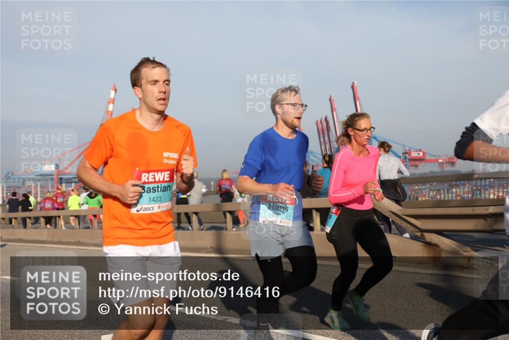 03.10.2025 - Köhlbrandbrückenlauf Yannick Fuchs http://msf.ph/oto/9146416 03.10.2025 08:36:23 Position 2 1423, 2801 meine-sportfotos.de