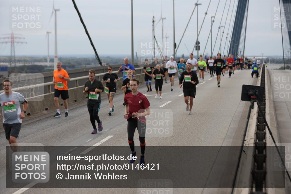 03.10.2025 - Köhlbrandbrückenlauf Jannik Wohlers http://msf.ph/oto/9146421 03.10.2025 15:49:07 Position 1  meine-sportfotos.de