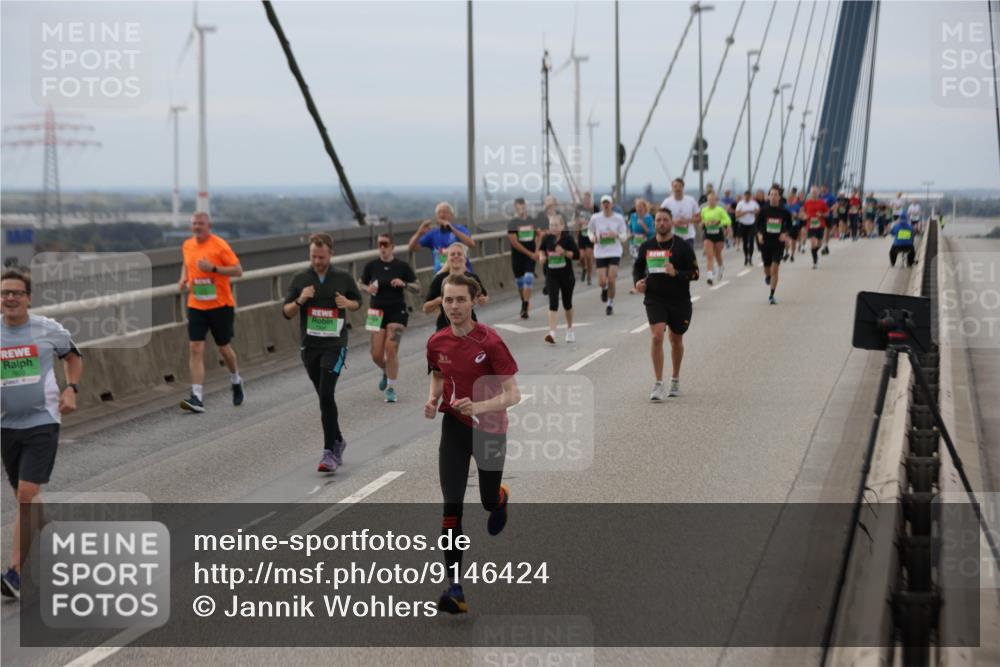 03.10.2025 - Köhlbrandbrückenlauf Jannik Wohlers http://msf.ph/oto/9146424 03.10.2025 15:49:07 Position 1  meine-sportfotos.de