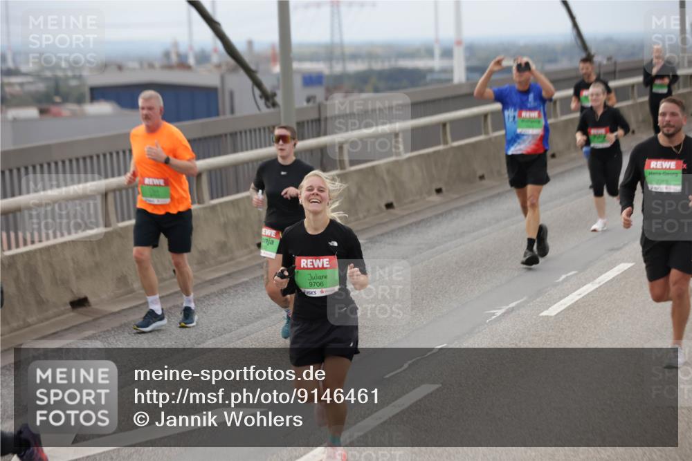03.10.2025 - Köhlbrandbrückenlauf Jannik Wohlers http://msf.ph/oto/9146461 03.10.2025 15:49:10 Position 1 9706, 7762 meine-sportfotos.de