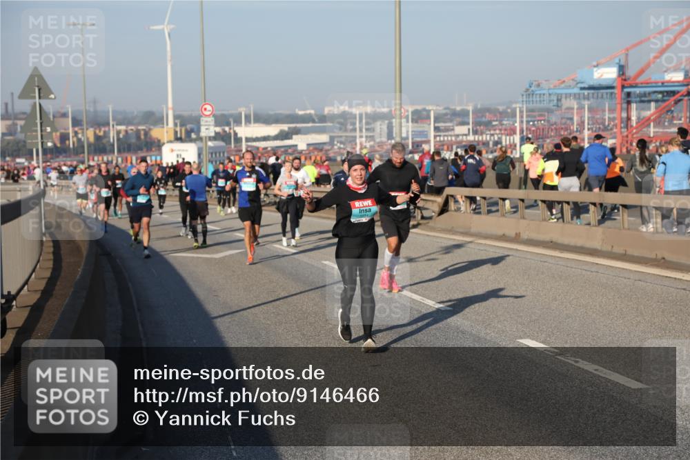 03.10.2025 - Köhlbrandbrückenlauf Yannick Fuchs http://msf.ph/oto/9146466 03.10.2025 08:36:35 Position 2  meine-sportfotos.de