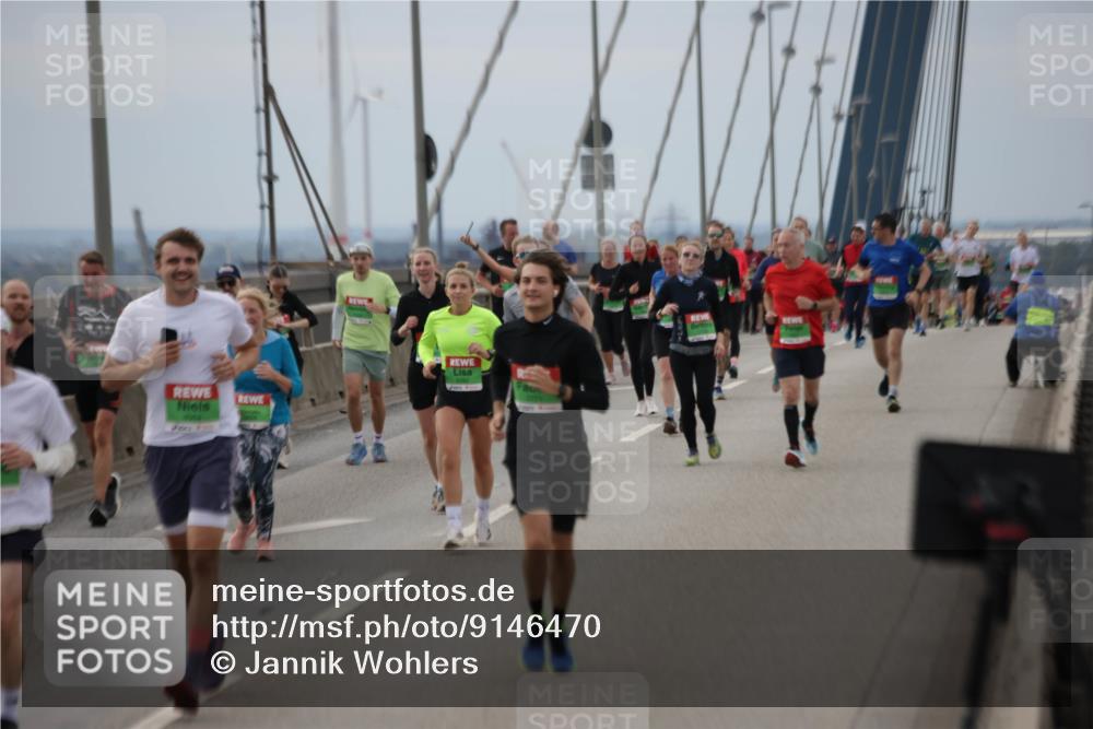 03.10.2025 - Köhlbrandbrückenlauf Jannik Wohlers http://msf.ph/oto/9146470 03.10.2025 15:49:11 Position 1  meine-sportfotos.de