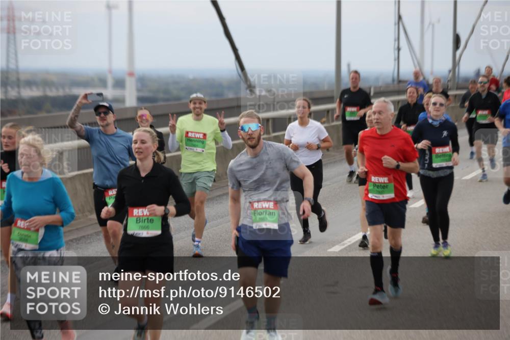 03.10.2025 - Köhlbrandbrückenlauf Jannik Wohlers http://msf.ph/oto/9146502 03.10.2025 15:49:19 Position 1 7666, 7667 meine-sportfotos.de