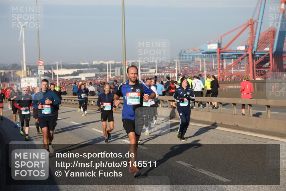 03.10.2025 - Köhlbrandbrückenlauf Yannick Fuchs http://msf.ph/oto/9146511 03.10.2025 08:36:39 Position 2 1215, 10 meine-sportfotos.de