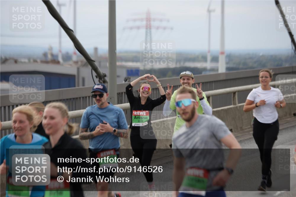 03.10.2025 - Köhlbrandbrückenlauf Jannik Wohlers http://msf.ph/oto/9146526 03.10.2025 15:49:20 Position 1 8088 meine-sportfotos.de