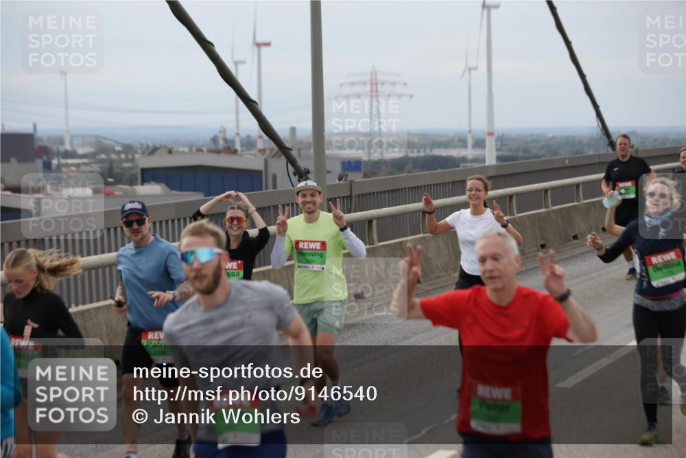 03.10.2025 - Köhlbrandbrückenlauf Jannik Wohlers http://msf.ph/oto/9146540 03.10.2025 15:49:21 Position 1 6746, 7404 meine-sportfotos.de
