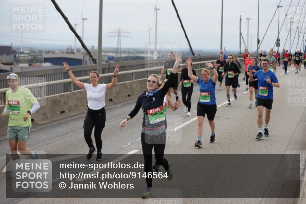 03.10.2025 - Köhlbrandbrückenlauf Jannik Wohlers http://msf.ph/oto/9146564 03.10.2025 15:49:23 Position 1 7775, 8983 meine-sportfotos.de
