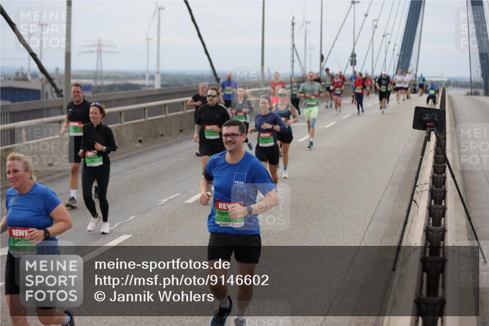 03.10.2025 - Köhlbrandbrückenlauf Jannik Wohlers http://msf.ph/oto/9146602 03.10.2025 15:49:25 Position 1 8983, 9244 meine-sportfotos.de