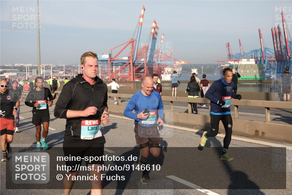 03.10.2025 - Köhlbrandbrückenlauf Yannick Fuchs http://msf.ph/oto/9146610 03.10.2025 08:36:47 Position 2 1067, 1157, 50 meine-sportfotos.de