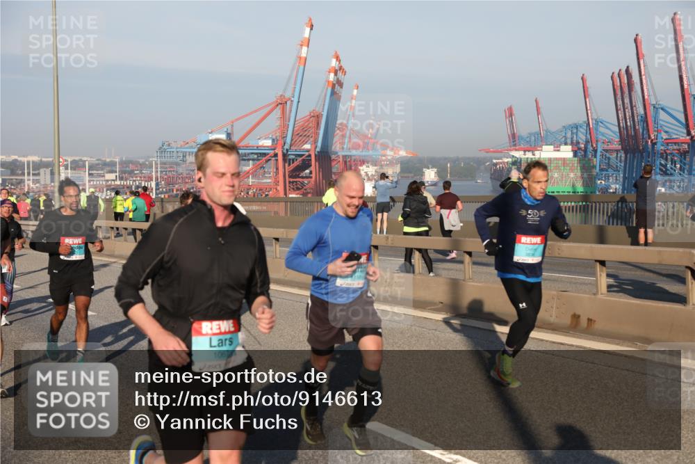 03.10.2025 - Köhlbrandbrückenlauf Yannick Fuchs http://msf.ph/oto/9146613 03.10.2025 08:36:47 Position 2 1067, 504 meine-sportfotos.de
