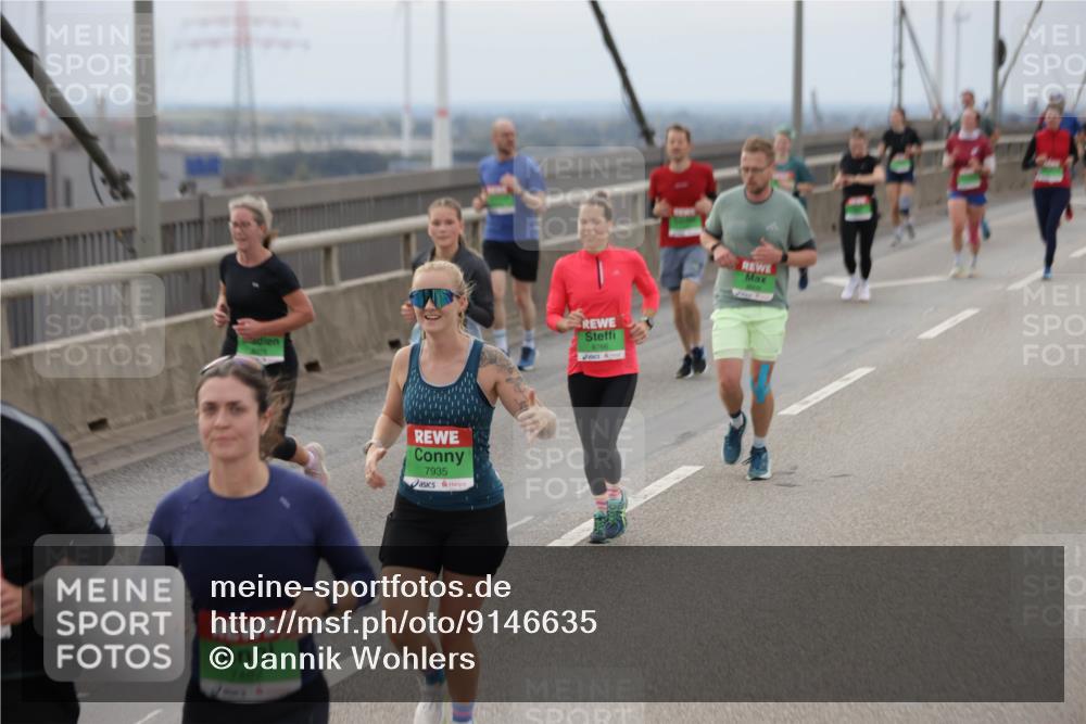 03.10.2025 - Köhlbrandbrückenlauf Jannik Wohlers http://msf.ph/oto/9146635 03.10.2025 15:49:28 Position 1 7462, 7935, 8766 meine-sportfotos.de