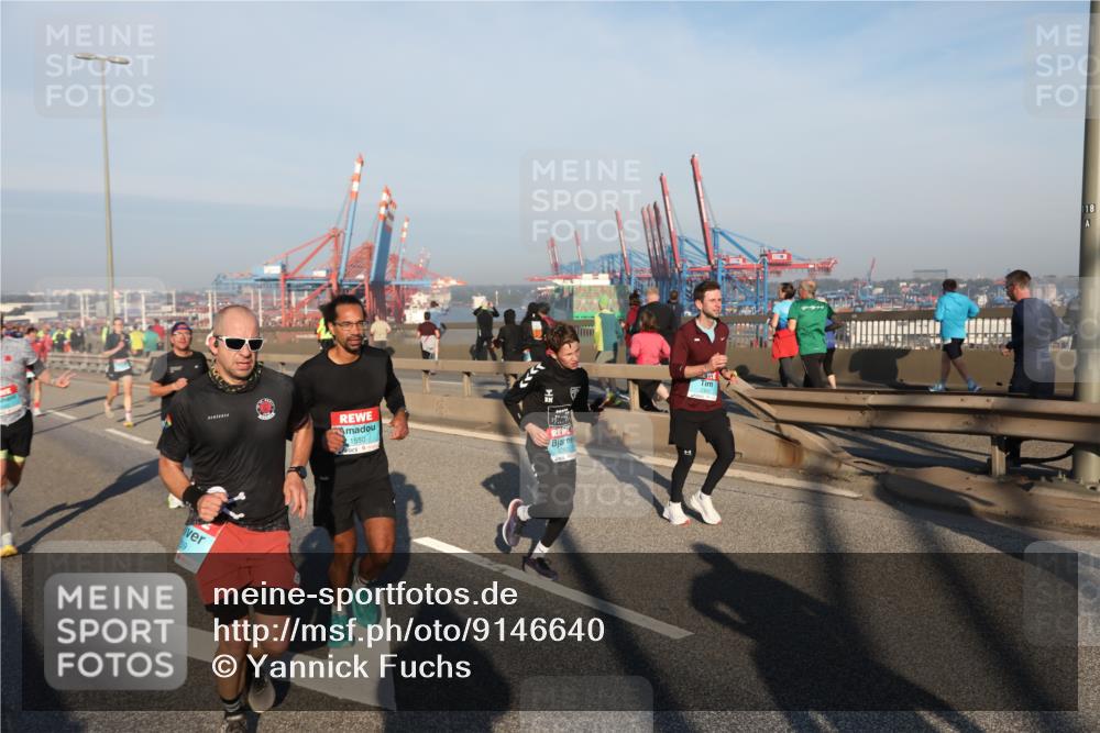 03.10.2025 - Köhlbrandbrückenlauf Yannick Fuchs http://msf.ph/oto/9146640 03.10.2025 08:36:49 Position 2 59, 1550, 18 meine-sportfotos.de
