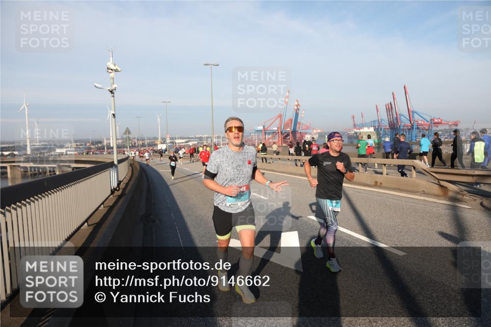 03.10.2025 - Köhlbrandbrückenlauf Yannick Fuchs http://msf.ph/oto/9146662 03.10.2025 08:36:51 Position 2  meine-sportfotos.de
