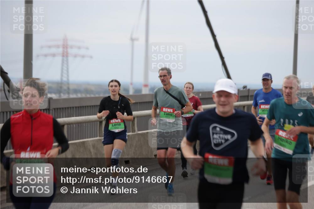 03.10.2025 - Köhlbrandbrückenlauf Jannik Wohlers http://msf.ph/oto/9146667 03.10.2025 15:49:36 Position 1 7252, 7253, 214 meine-sportfotos.de