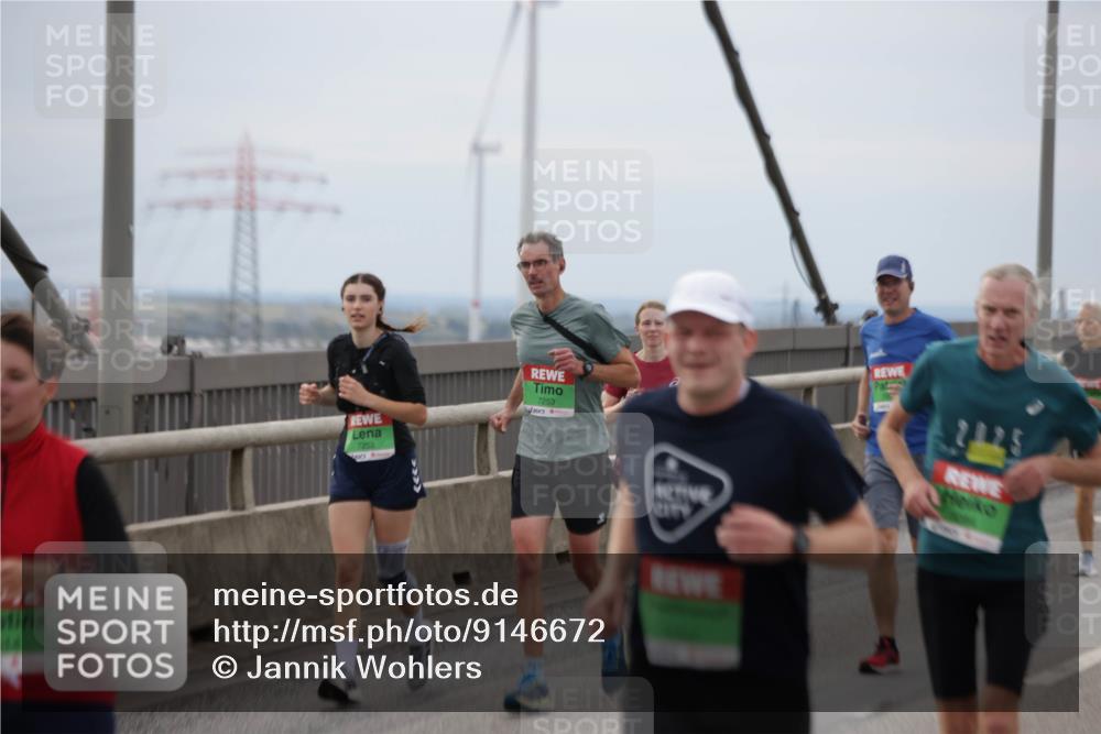 03.10.2025 - Köhlbrandbrückenlauf Jannik Wohlers http://msf.ph/oto/9146672 03.10.2025 15:49:37 Position 1 14, 7252, 7253 meine-sportfotos.de