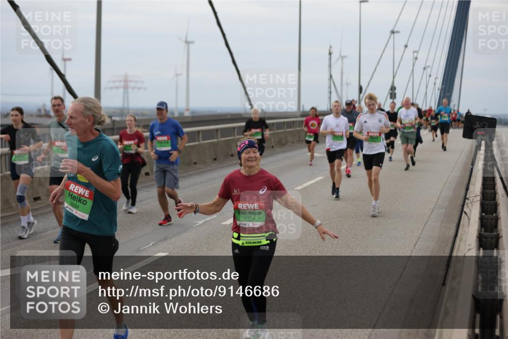 03.10.2025 - Köhlbrandbrückenlauf Jannik Wohlers http://msf.ph/oto/9146686 03.10.2025 15:49:39 Position 1 9284, 7854 meine-sportfotos.de