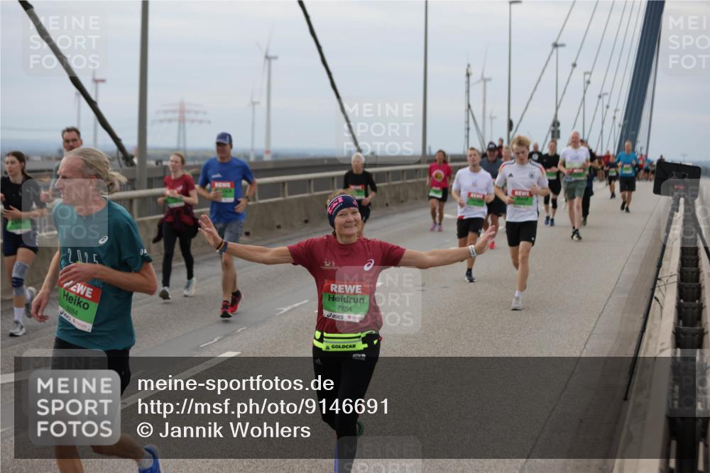 03.10.2025 - Köhlbrandbrückenlauf Jannik Wohlers http://msf.ph/oto/9146691 03.10.2025 15:49:39 Position 1 2025, 9284, 7854 meine-sportfotos.de