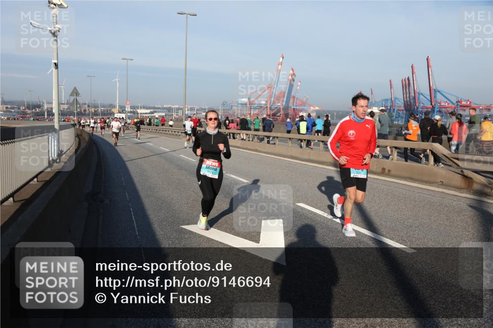 03.10.2025 - Köhlbrandbrückenlauf Yannick Fuchs http://msf.ph/oto/9146694 03.10.2025 08:36:55 Position 2 3174 meine-sportfotos.de