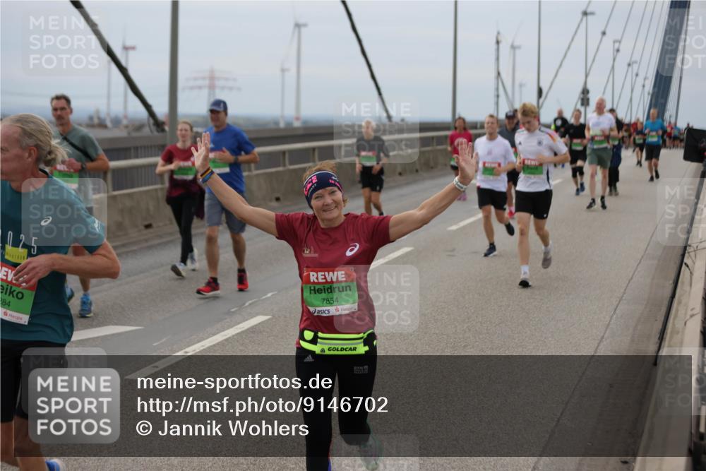 03.10.2025 - Köhlbrandbrückenlauf Jannik Wohlers http://msf.ph/oto/9146702 03.10.2025 15:49:40 Position 1 025, 284, 7854 meine-sportfotos.de