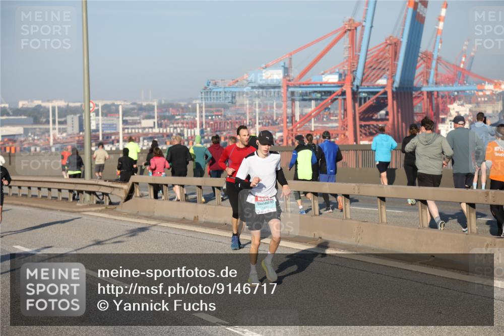 03.10.2025 - Köhlbrandbrückenlauf Yannick Fuchs http://msf.ph/oto/9146717 03.10.2025 08:36:58 Position 2  meine-sportfotos.de