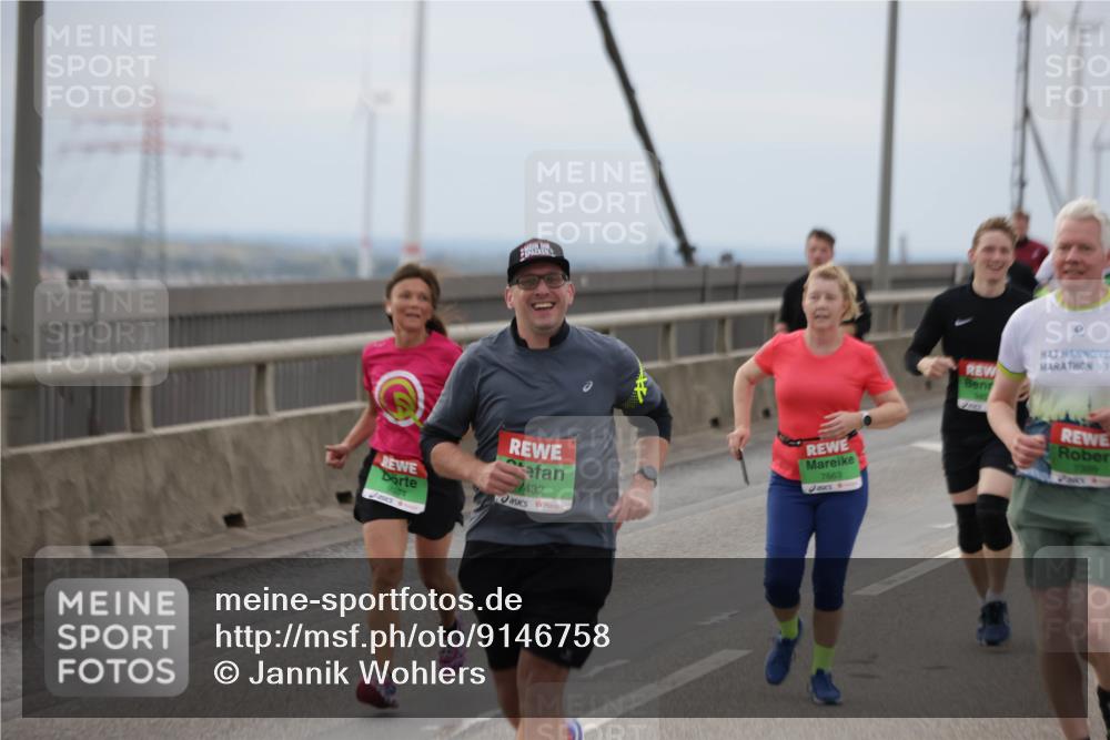 03.10.2025 - Köhlbrandbrückenlauf Jannik Wohlers http://msf.ph/oto/9146758 03.10.2025 15:49:44 Position 1 1432, 7663 meine-sportfotos.de