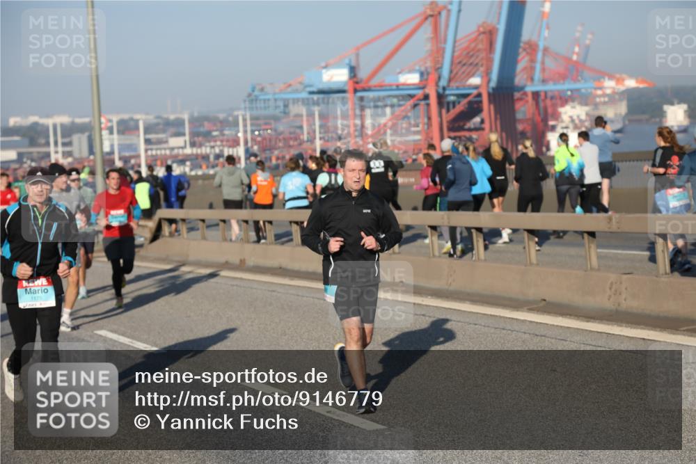03.10.2025 - Köhlbrandbrückenlauf Yannick Fuchs http://msf.ph/oto/9146779 03.10.2025 08:37:03 Position 2 1175 meine-sportfotos.de