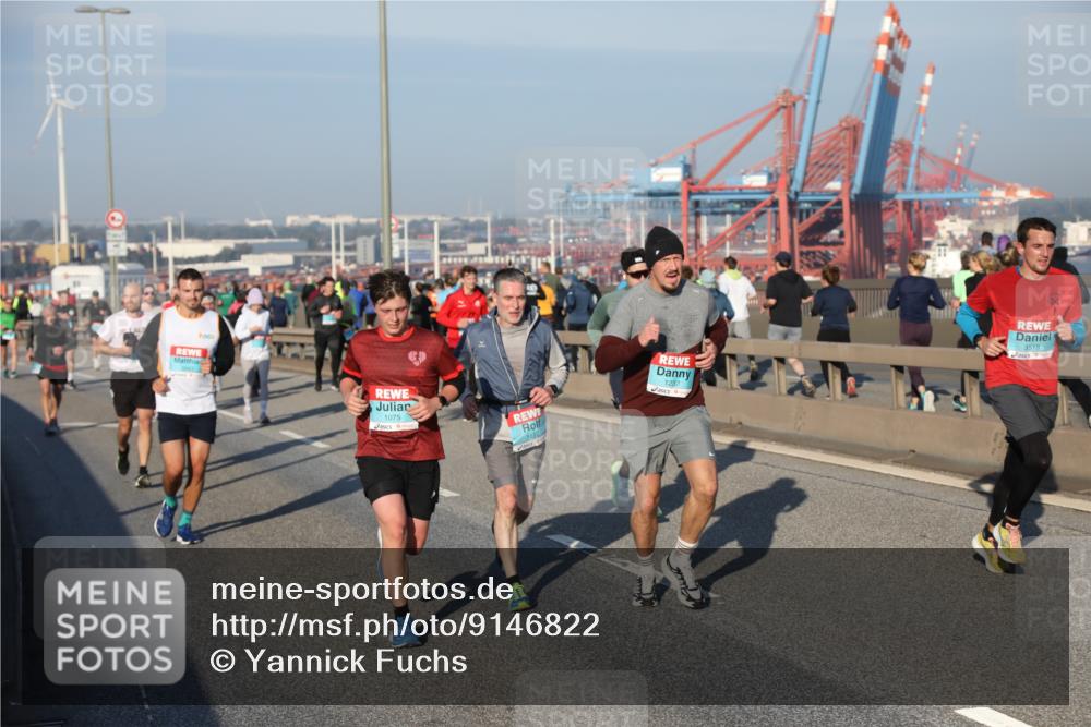 03.10.2025 - Köhlbrandbrückenlauf Yannick Fuchs http://msf.ph/oto/9146822 03.10.2025 08:37:07 Position 2 1075, 16, 1237, 3518 meine-sportfotos.de