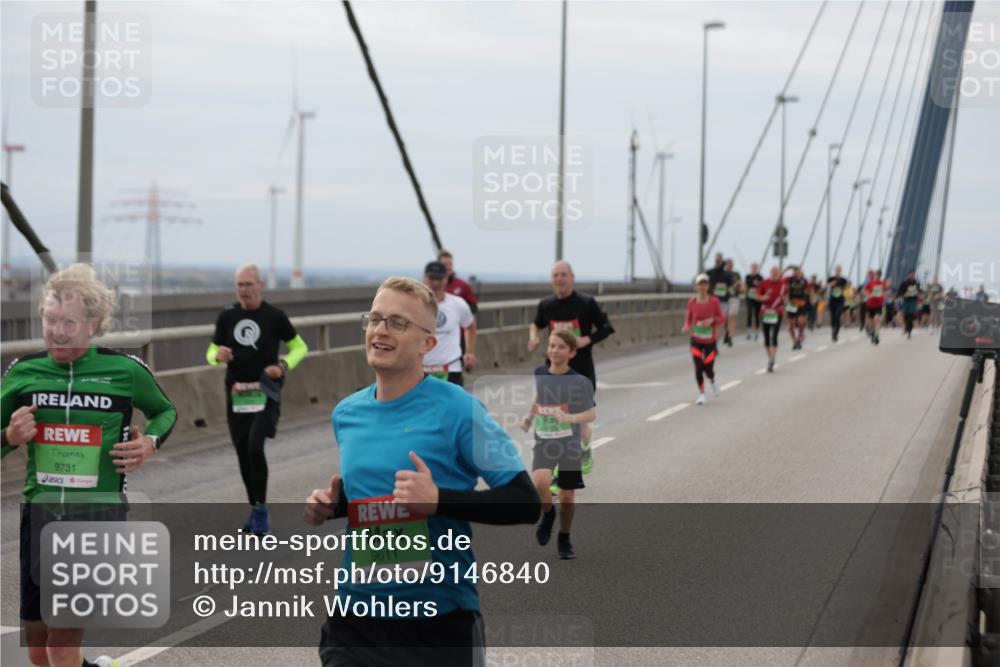 03.10.2025 - Köhlbrandbrückenlauf Jannik Wohlers http://msf.ph/oto/9146840 03.10.2025 15:49:50 Position 1 9731, 9611 meine-sportfotos.de