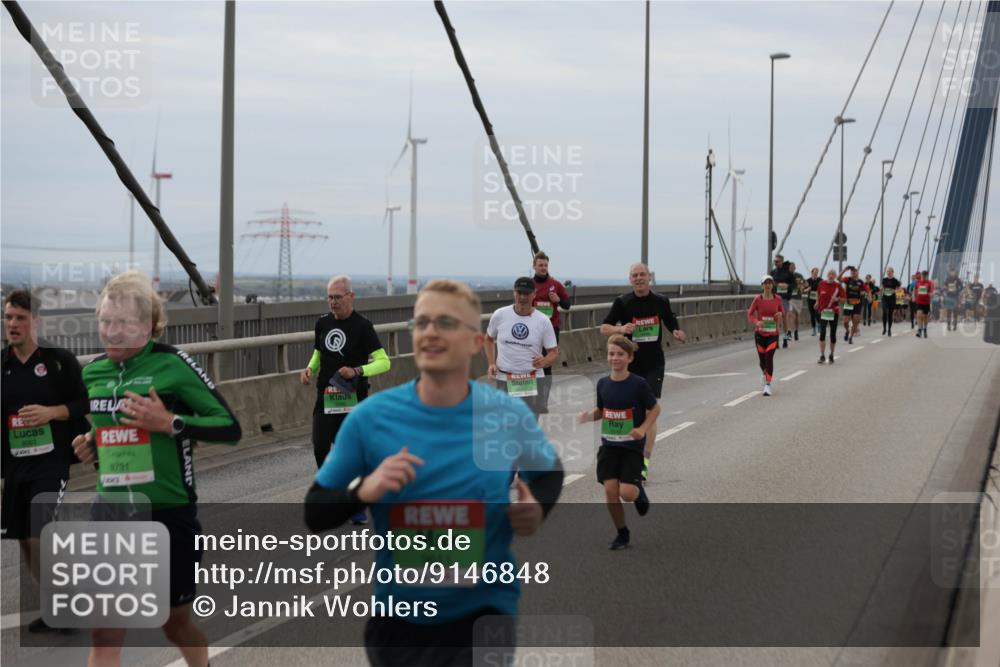 03.10.2025 - Köhlbrandbrückenlauf Jannik Wohlers http://msf.ph/oto/9146848 03.10.2025 15:49:50 Position 1 8063, 9731, 0011 meine-sportfotos.de