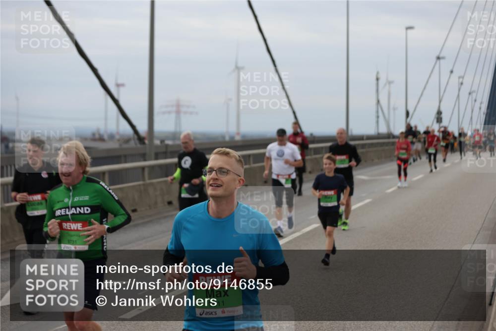 03.10.2025 - Köhlbrandbrückenlauf Jannik Wohlers http://msf.ph/oto/9146855 03.10.2025 15:49:50 Position 1 9731, 9611 meine-sportfotos.de