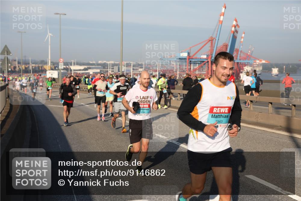 03.10.2025 - Köhlbrandbrückenlauf Yannick Fuchs http://msf.ph/oto/9146862 03.10.2025 08:37:11 Position 2 2788, 2343 meine-sportfotos.de