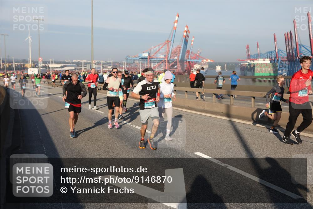 03.10.2025 - Köhlbrandbrückenlauf Yannick Fuchs http://msf.ph/oto/9146870 03.10.2025 08:37:13 Position 2  meine-sportfotos.de