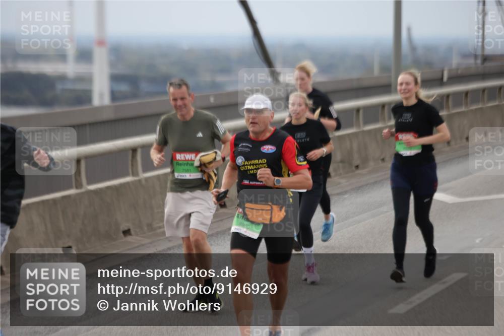 03.10.2025 - Köhlbrandbrückenlauf Jannik Wohlers http://msf.ph/oto/9146929 03.10.2025 15:50:01 Position 1 7581, 8960, 511 meine-sportfotos.de