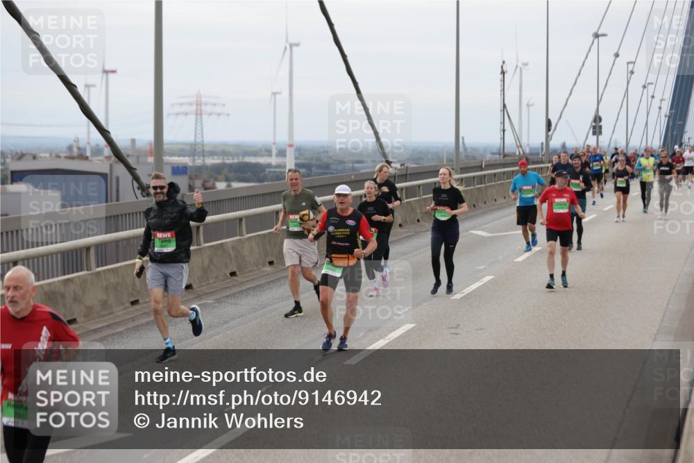 03.10.2025 - Köhlbrandbrückenlauf Jannik Wohlers http://msf.ph/oto/9146942 03.10.2025 15:50:01 Position 1  meine-sportfotos.de