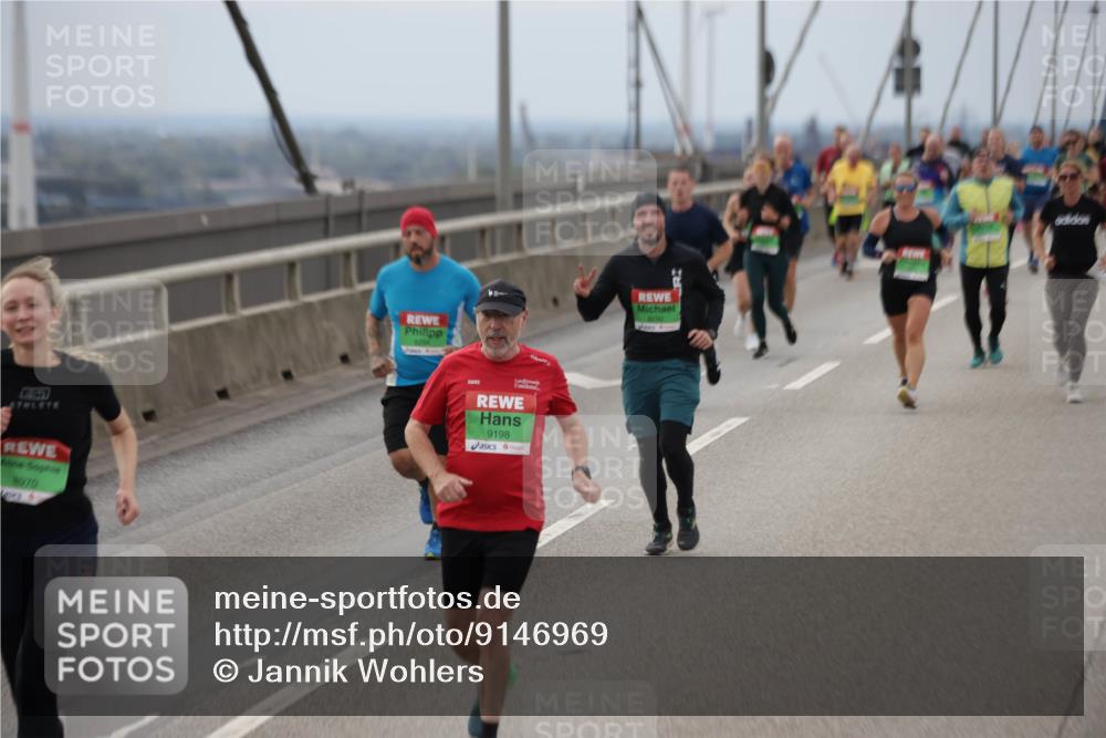 03.10.2025 - Köhlbrandbrückenlauf Jannik Wohlers http://msf.ph/oto/9146969 03.10.2025 15:50:04 Position 1 4551, 8470, 9198 meine-sportfotos.de