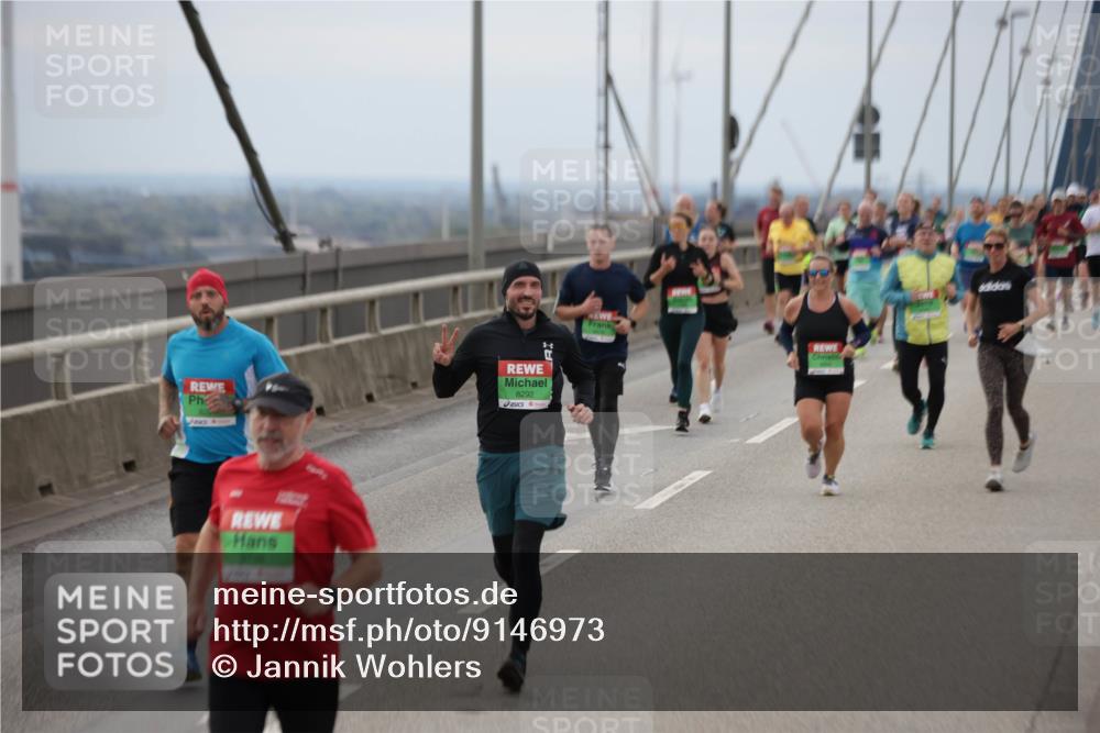 03.10.2025 - Köhlbrandbrückenlauf Jannik Wohlers http://msf.ph/oto/9146973 03.10.2025 15:50:05 Position 1 8292 meine-sportfotos.de