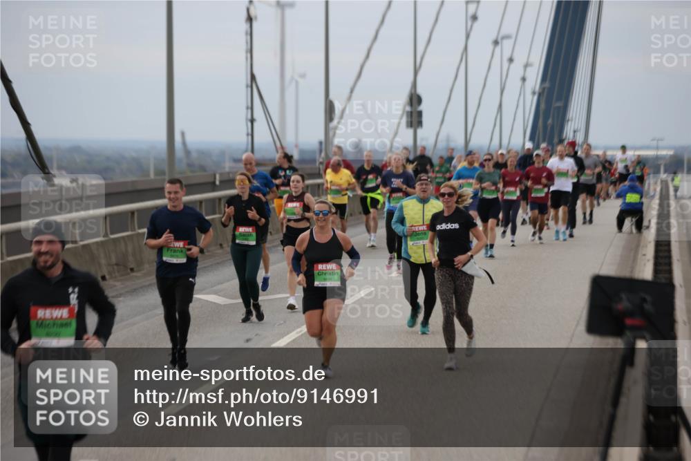 03.10.2025 - Köhlbrandbrückenlauf Jannik Wohlers http://msf.ph/oto/9146991 03.10.2025 15:50:06 Position 1  meine-sportfotos.de