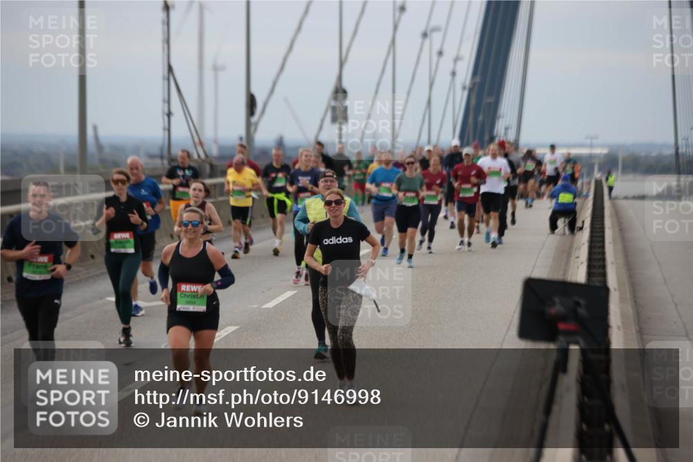 03.10.2025 - Köhlbrandbrückenlauf Jannik Wohlers http://msf.ph/oto/9146998 03.10.2025 15:50:07 Position 1 9494 meine-sportfotos.de