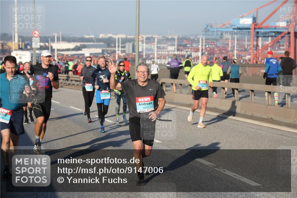 03.10.2025 - Köhlbrandbrückenlauf Yannick Fuchs http://msf.ph/oto/9147006 03.10.2025 08:37:45 Position 2 115, 1077 meine-sportfotos.de