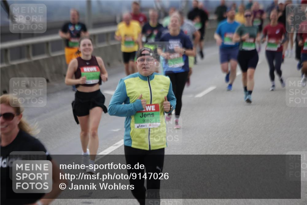 03.10.2025 - Köhlbrandbrückenlauf Jannik Wohlers http://msf.ph/oto/9147026 03.10.2025 15:50:11 Position 1 407, 9080 meine-sportfotos.de