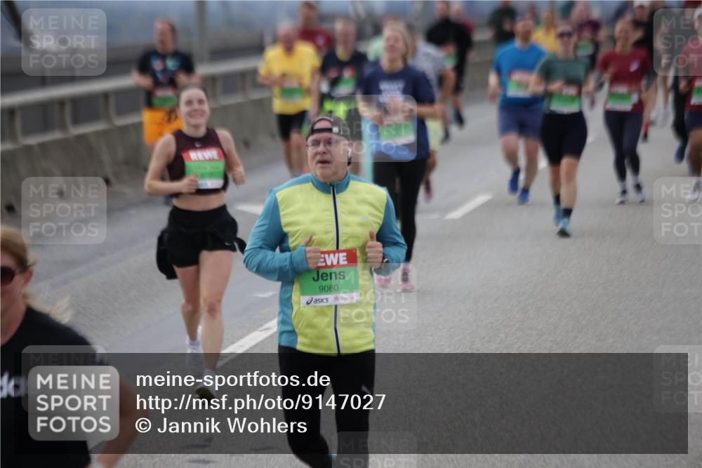 03.10.2025 - Köhlbrandbrückenlauf Jannik Wohlers http://msf.ph/oto/9147027 03.10.2025 15:50:11 Position 1 40, 9080 meine-sportfotos.de